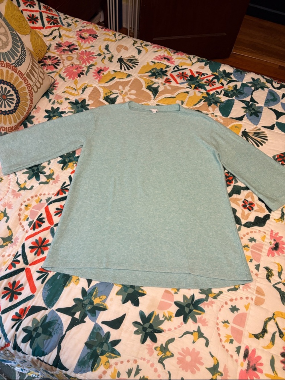 J Jill Mint Green Lightweight Knit Top